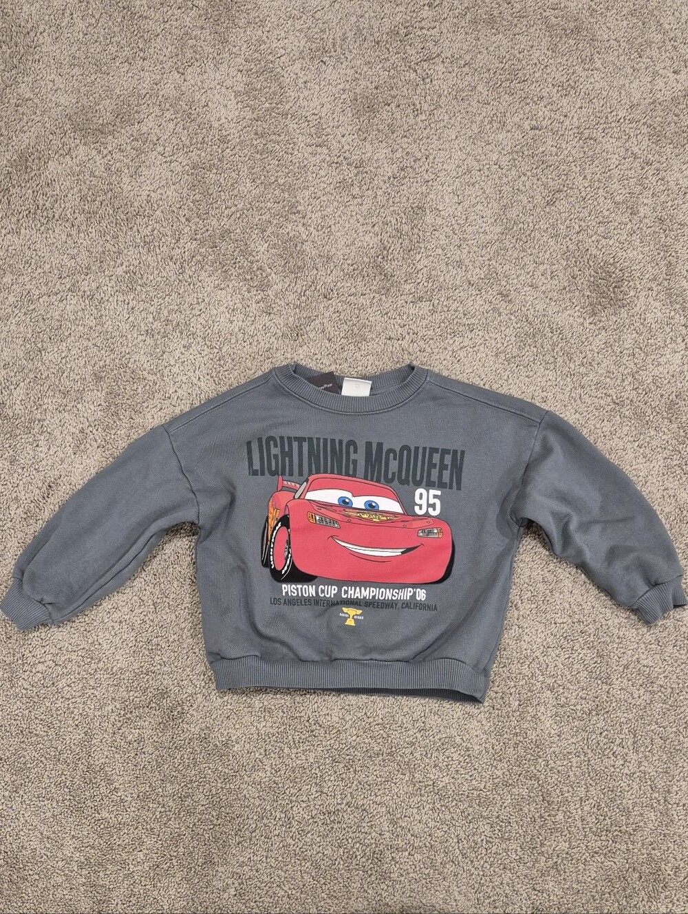 ZARA X DISNEY PIXAR CARS Lightning McQueen Sweatshirt